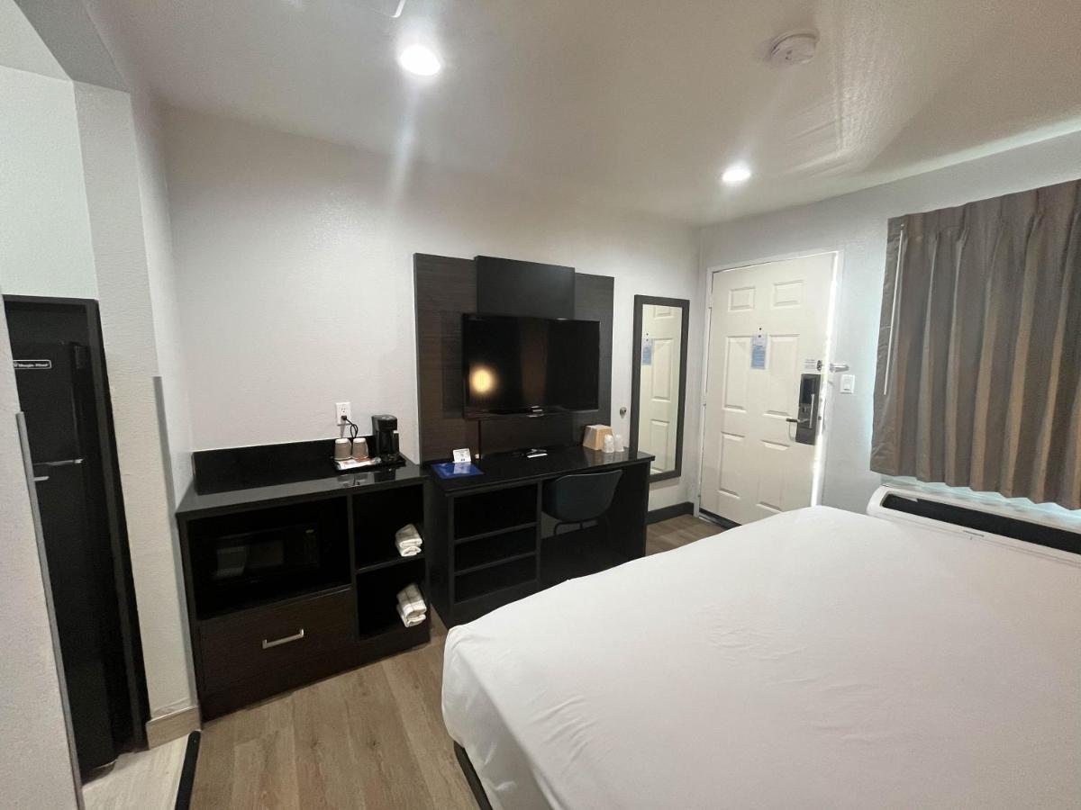 Motel 6-Escondido, Ca Extérieur photo