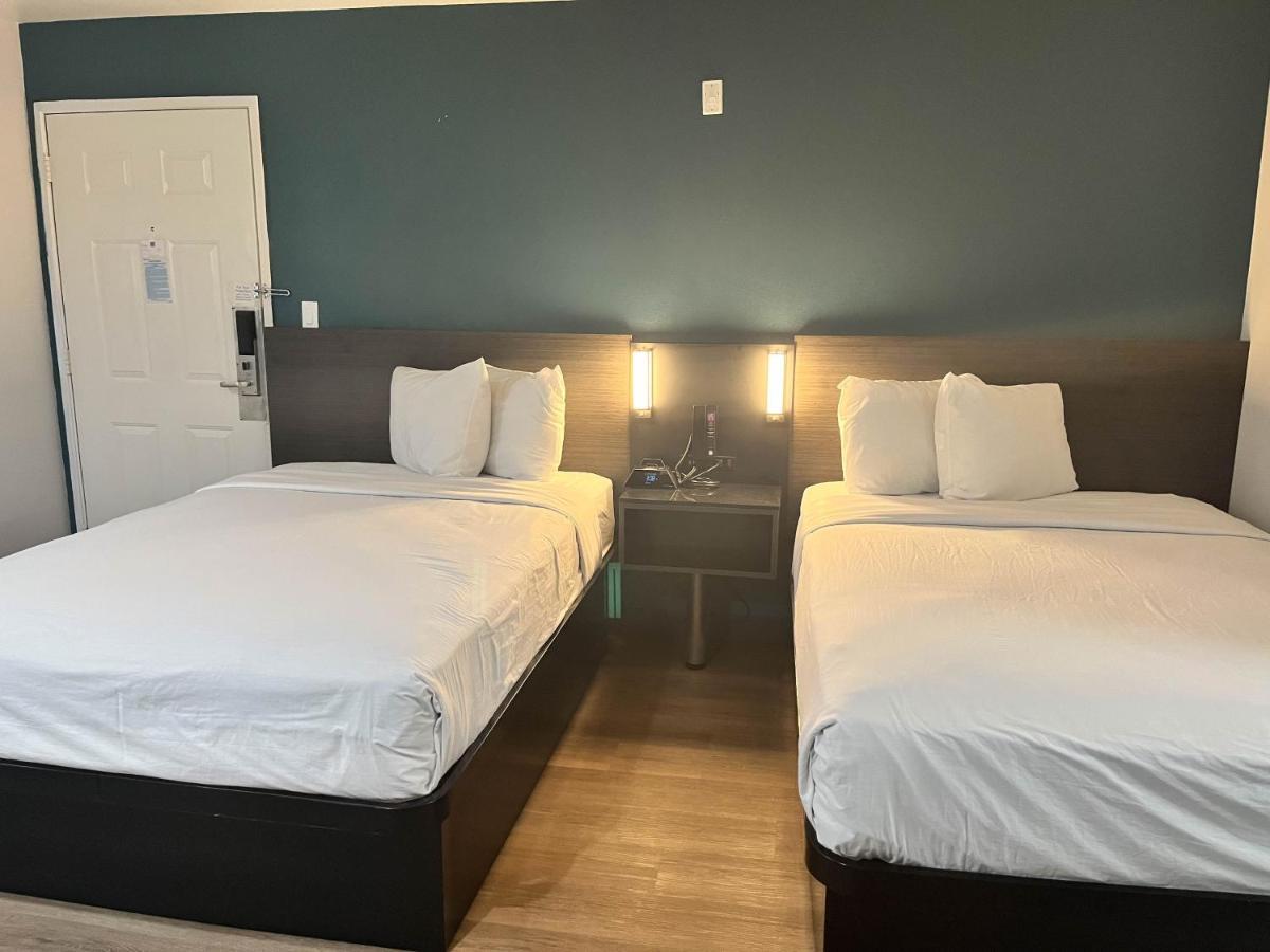 Motel 6-Escondido, Ca Extérieur photo