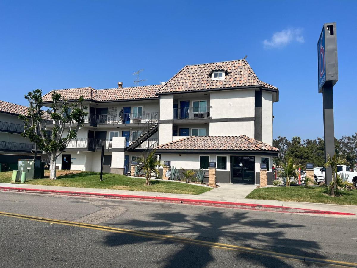Motel 6-Escondido, Ca Extérieur photo
