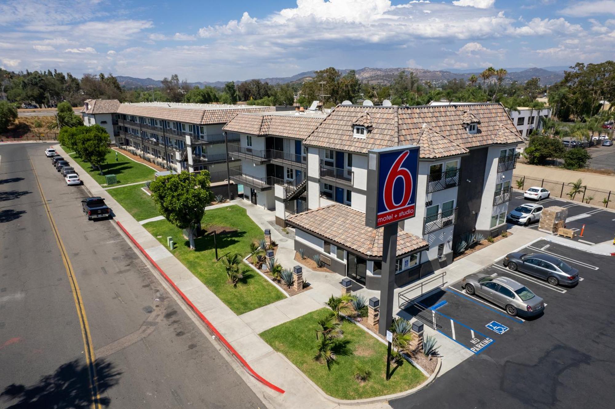 Motel 6-Escondido, Ca Extérieur photo