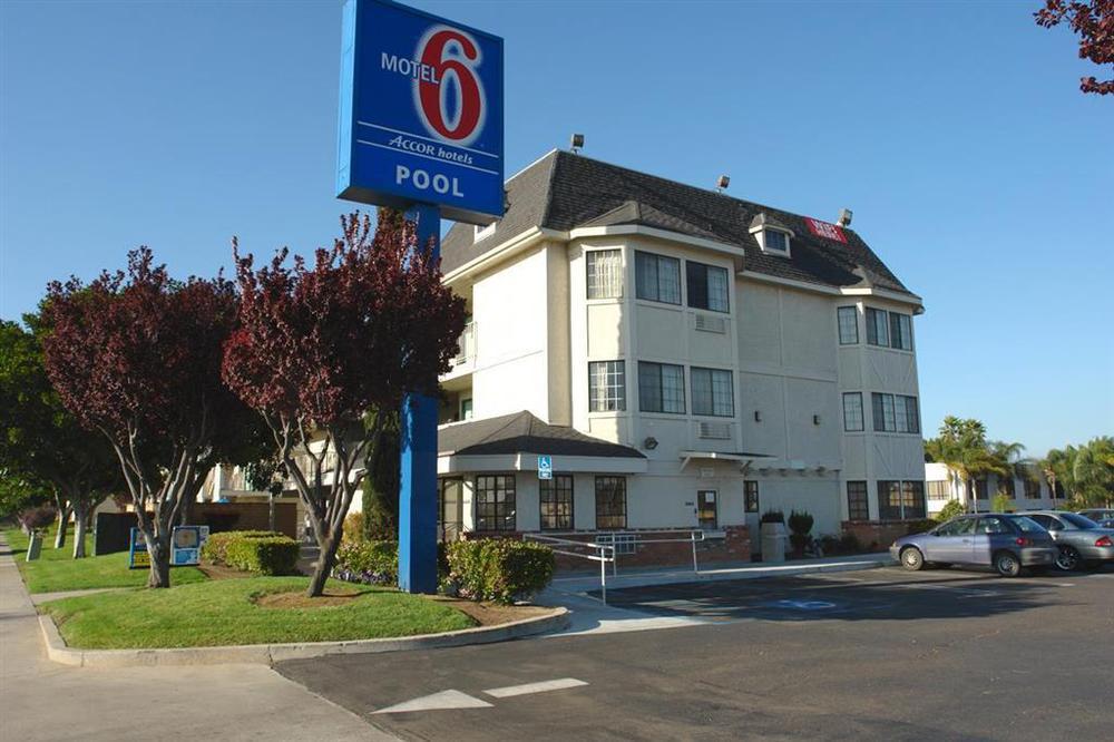 Motel 6-Escondido, Ca Extérieur photo